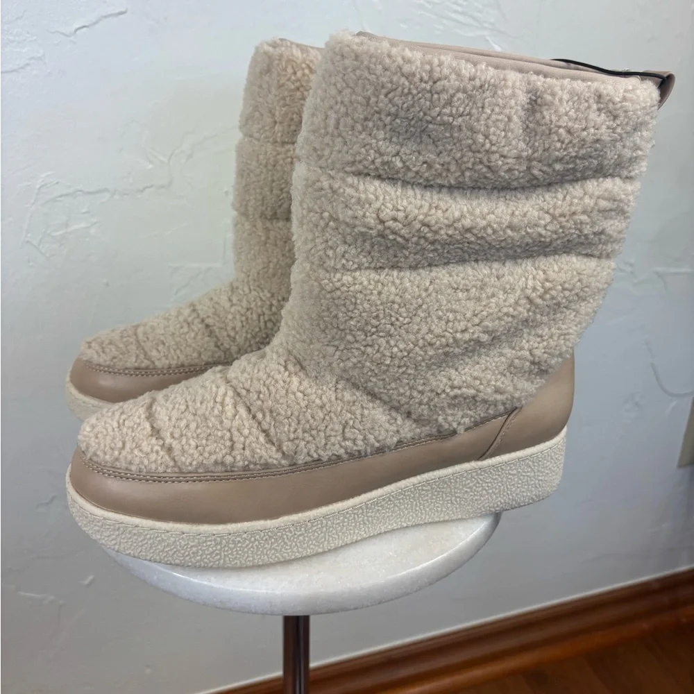 A NEW DAY Faux Fur Winter Boot Shoe Sherpa Chunky‎ Ski Bunny Snow Women NEW 8